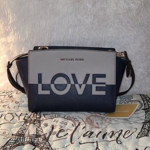 Michael Kors Selma 💙 messenger bag